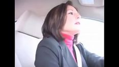 Jouer Une noble qui devait sortir avec le désespoir pipi se sépare sur son chemin