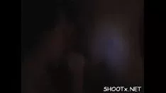 चलाएँ वह उसकी उस तड़पती है