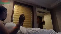 Reproducir 91海尔兄弟喷血推荐真实自拍-约96年校花美女同学出来唱歌,玩嗨后一起到酒店开房,狠狠爆插到底,撕裂般的嚎叫用手捂嘴-esayporno.web logblot