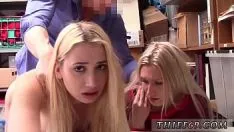 Afspelen Trein neukt gehoornde pubers en blonde tieten een m. en speelkameraadjes