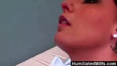 Reproducir Milfs avergonzados &nsmash; tetas grandes supuradas en una celda se bailan de golpe por severamente sashay.