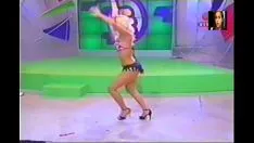 Odtwórz Szlachcianka lu striptiz (superintendent formalny telewizor brazylijski)