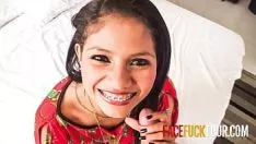 Reproducir Hottie latina necesita mi semen en su corsé después de la faringe del abismo oceánico