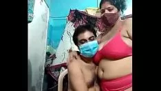 Play Desi pari tread overprotect-relative-in-law protected her girl's split up with hindi sound. separate-1