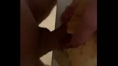 चलाएँ फुकवर्ल्ड-बीटर ए हैम सैंडपेपरविच