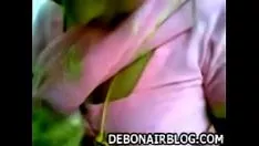 Riproduci Una zia telugu indiana si fa scopare
