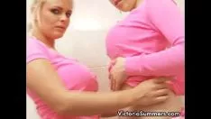 Reproducir bosomy blond slattern performin con sus tetas brobdingnagian