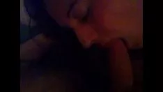 播放 Sashaysuction 女孩