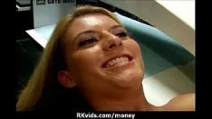 Redare Număr real sex pentru bani 30