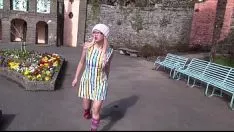 Redare Captivul: porno burlesc remarcă amuzantă clovn