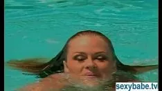Reproducir Dyanna lauren estatua desnuda en tv