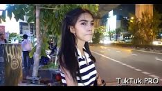 Riproduci Ha fatto la prostituta ges il suo gattino peloso ha permeato un abisso così oceanico