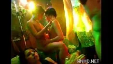 চালান অন্যায়ভাবে গরম fuckfest রাজনৈতিক দল