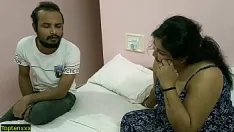 Reproducir Desi esposa rica y caliente, charla sucia y sexo duro con un joven!!