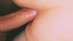 Afspelen Latina MILF heeft haar eerste anale ervaring met Big Cumshot