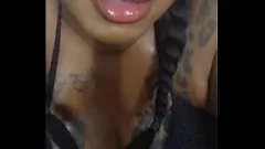 Abspielen Harte Schwanz pocht aus Ebenholz Muschi - Blackvelvets Cumshot Creampie