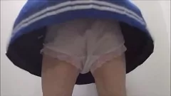 Reproduzir Compilação escaldante de upskirt com maricas crossdresser em vários trajes e locais desconhecidos