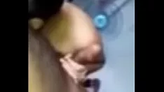 Abspielen Meine heiße verheiratete Frau saugt meinen Gummischuh