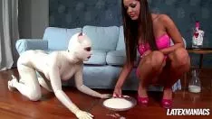 Play Rubber-base paint fetich lunatic angelique spirit reigns her knuckle down